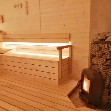 Dom Caloroczny Wczasy Marzenie Holiday home