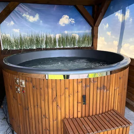Holiday home Dom Caloroczny Wczasy Marzenie *